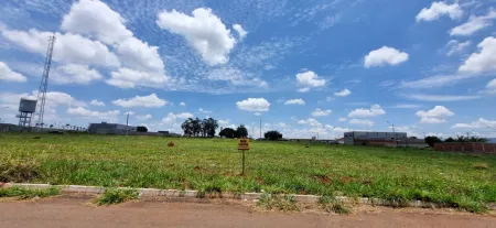 Terreno 250M² no Setor Solange - Trindade