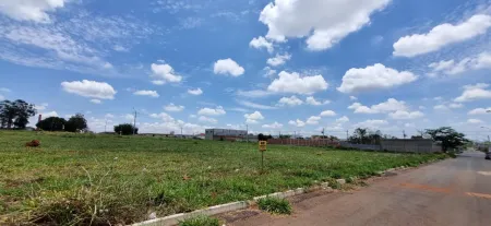 Terreno 250M² no Setor Solange - Trindade