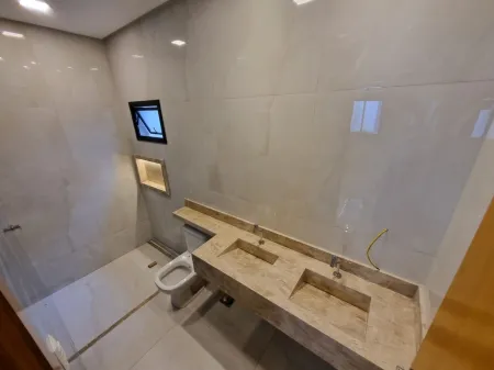 Casa com 3 Suítes à Venda, 209 M² de Construção, por R$ 1.195.000 - Vila Rosa - Goiânia/Go
