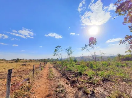 Chácara à Venda, 35217 M² por R$ 2.000.000,00 - Setor Central - Caturaí/Go