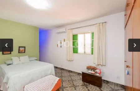 Casa com 3 Quartos / Sobrado com 3 Quartos + Sala Comercial, 300 M² por R$ 750.000 - Setor Aeroporto