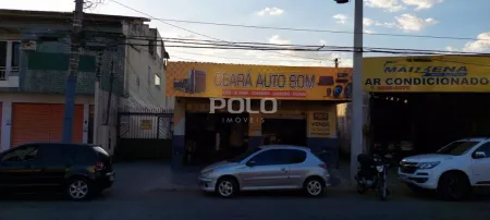 Casa com 3 Quartos / Sobrado com 3 Quartos + Sala Comercial, 300 M² por R$ 750.000 - Setor Aeroporto