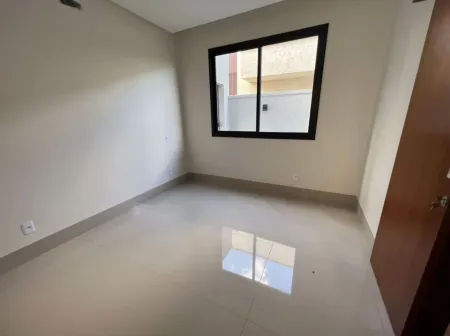 Casa com 3 Quartos à Venda, 155 M² por R$ 1.250.000 - Parqville Pinheiros - Aparecida de Goiânia/Go
