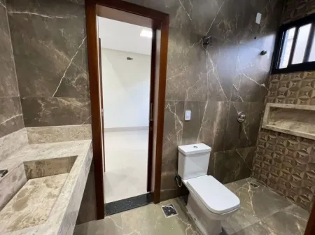Casa com 3 Quartos à Venda, 155 M² por R$ 1.250.000 - Parqville Pinheiros - Aparecida de Goiânia/Go
