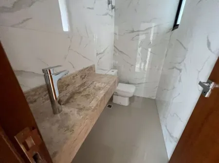 Casa com 3 Quartos à Venda, 155 M² por R$ 1.250.000 - Parqville Pinheiros - Aparecida de Goiânia/Go