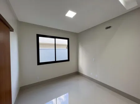 Casa com 3 Quartos à Venda, 155 M² por R$ 1.250.000 - Parqville Pinheiros - Aparecida de Goiânia/Go