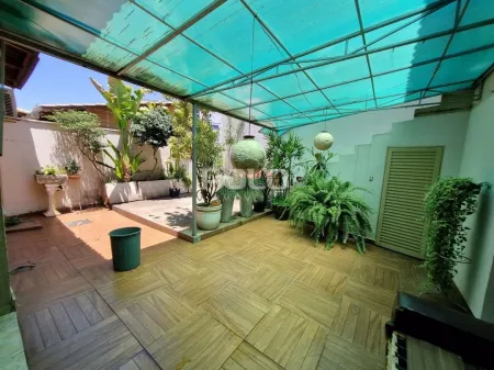Casa com 4 Dormitórios à Venda, 285 M² por R$ 1.800.000,00 - Jardim Goiás - Goiânia/Go