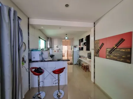 Casa com 4 Dormitórios à Venda, 285 M² por R$ 1.800.000,00 - Jardim Goiás - Goiânia/Go