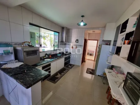 Casa com 4 Dormitórios à Venda, 285 M² por R$ 1.800.000,00 - Jardim Goiás - Goiânia/Go