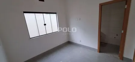 Casa com 3 Quartos à Venda, 182 M² por R$ 700.000 - Residencial Flamingo