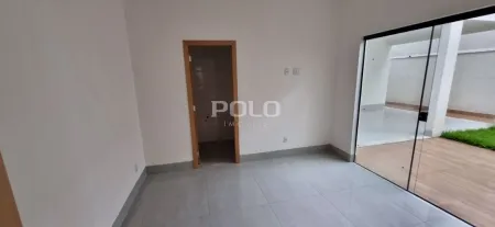 Casa com 3 Quartos à Venda, 182 M² por R$ 700.000 - Residencial Flamingo