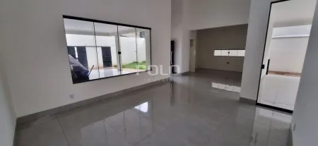 Casa com 3 Quartos à Venda, 182 M² por R$ 700.000 - Residencial Flamingo