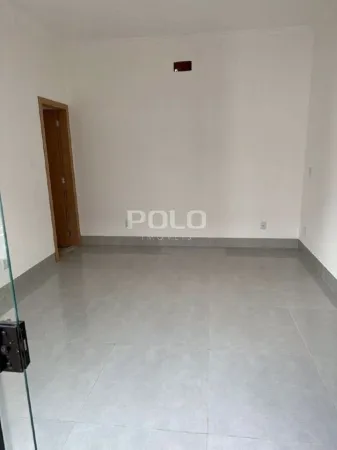 Casa com 3 Quartos à Venda, 182 M² por R$ 700.000 - Residencial Flamingo