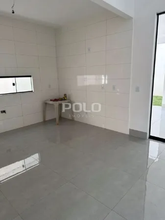 Casa com 3 Quartos à Venda, 182 M² por R$ 700.000 - Residencial Flamingo