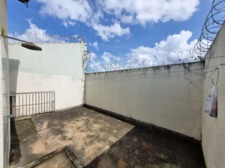 Casa com 3 Quartos à Venda, 93 M² por R$ 330.000 - Parque Veiga Jardim - Aparecida de Goiânia/Go