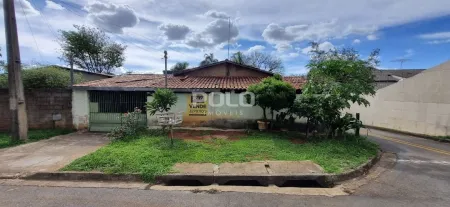 Casa com 3 Quartos à Venda, 198 M² por R$ 450.000 - Setor Faiçalville - Goiânia/Go