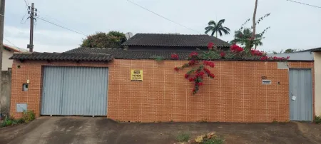 Casa com 3 Quartos à Venda, 60 M² por R$ 680.000 - Parque Amazônia