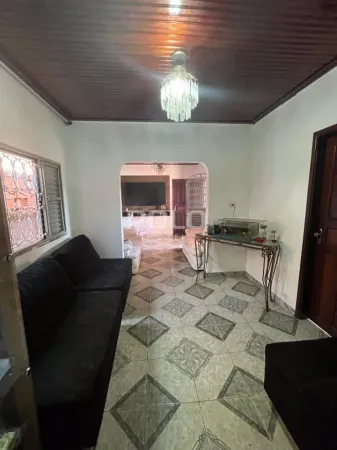 Casa com 3 Quartos à Venda, 129 M² por R$ 450.000 - Setor Leste Universitário - Goiânia/Go