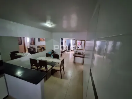 Casa com 3 Quartos à Venda, 180 M² por R$ 500.000 - Jardim Novo Petrópolis