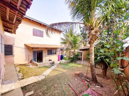 Casa com 3 Quartos à Venda, 307 M² por R$ 1.200.000 - Vila Jardim Vitória