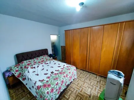 Casa com 3 Quartos à Venda, 307 M² por R$ 1.200.000 - Vila Jardim Vitória