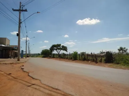 Terreno à Venda, 8968 M² por R$ 2.150.000 - Chácaras São José - Goiânia