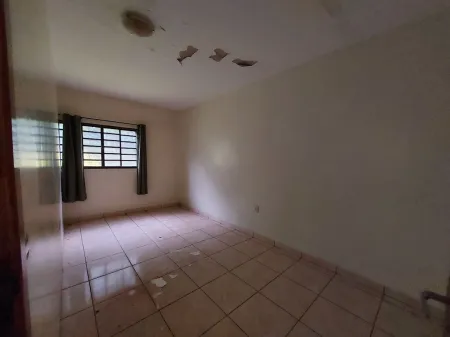 Chácara com 5 Dormitórios à Venda, 503900 M² por R$ 1.300.000,00 - Jardim Copacabana - Aparecida de Goiânia/Go