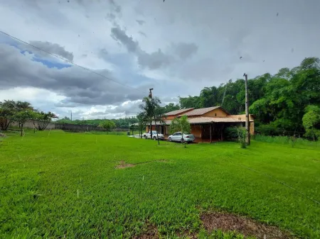 Chácara com 5 Dormitórios à Venda, 503900 M² por R$ 1.300.000,00 - Jardim Copacabana - Aparecida de Goiânia/Go