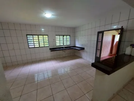 Chácara com 5 Dormitórios à Venda, 503900 M² por R$ 1.300.000,00 - Jardim Copacabana - Aparecida de Goiânia/Go
