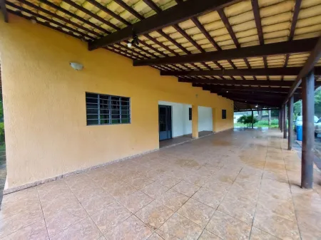 Chácara com 5 Dormitórios à Venda, 503900 M² por R$ 1.300.000,00 - Jardim Copacabana - Aparecida de Goiânia/Go