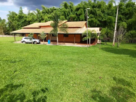 Chácara com 5 Dormitórios à Venda, 503900 M² por R$ 1.300.000,00 - Jardim Copacabana - Aparecida de Goiânia/Go