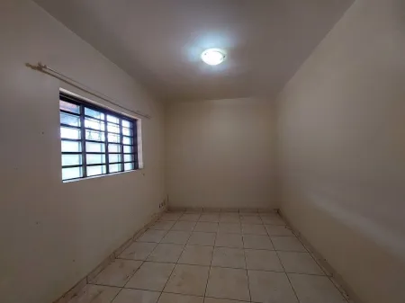 Chácara com 5 Dormitórios à Venda, 503900 M² por R$ 1.300.000,00 - Jardim Copacabana - Aparecida de Goiânia/Go