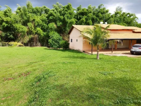 Chácara com 5 Dormitórios à Venda, 503900 M² por R$ 1.300.000,00 - Jardim Copacabana - Aparecida de Goiânia/Go