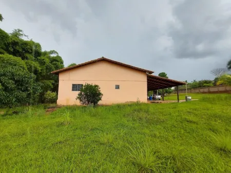 Chácara com 5 Dormitórios à Venda, 503900 M² por R$ 1.300.000,00 - Jardim Copacabana - Aparecida de Goiânia/Go