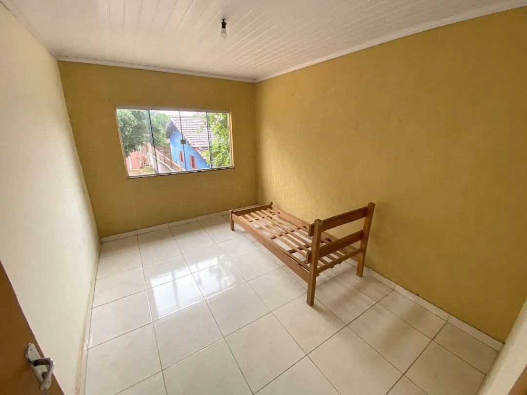 Sobrado com 4 Dormitórios à Venda, 257 M² por R$ 420.000,00 - Mansões Paraíso - Aparecida de Goiânia/Go