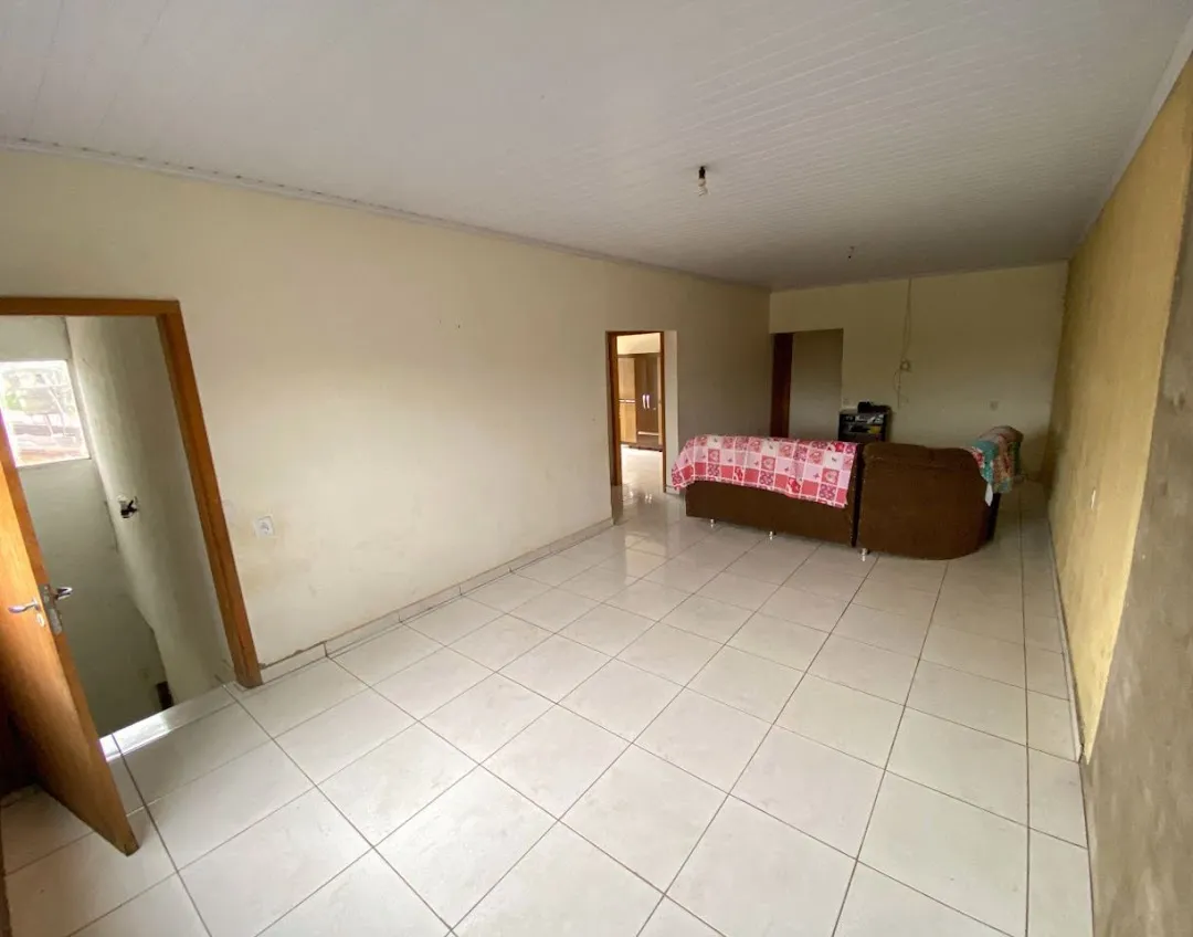 Sobrado com 4 Dormitórios à Venda, 257 M² por R$ 420.000,00 - Mansões Paraíso - Aparecida de Goiânia/Go