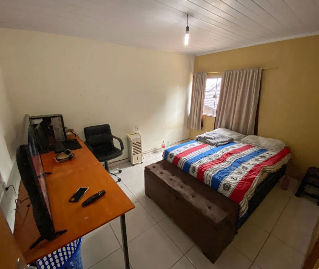 Sobrado com 4 Dormitórios à Venda, 257 M² por R$ 420.000,00 - Mansões Paraíso - Aparecida de Goiânia/Go