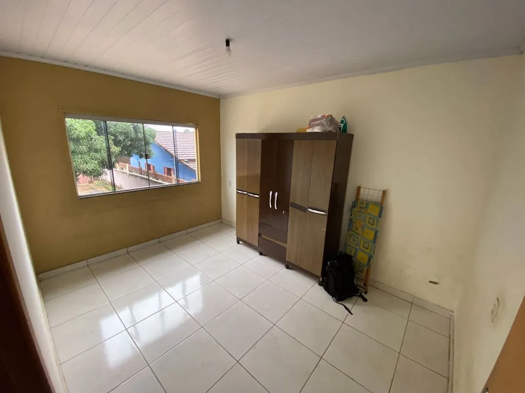 Sobrado com 4 Dormitórios à Venda, 257 M² por R$ 420.000,00 - Mansões Paraíso - Aparecida de Goiânia/Go