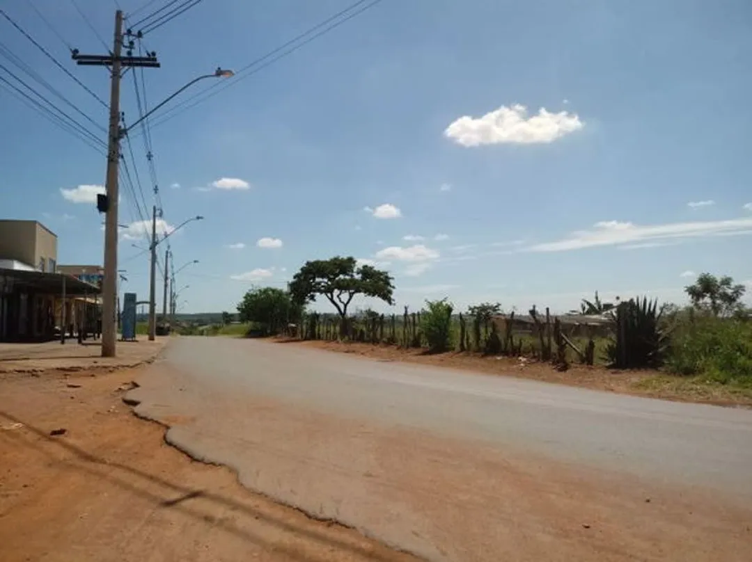 Terreno à Venda, 8968 M² por R$ 2.150.000 - Chácaras São José - Goiânia